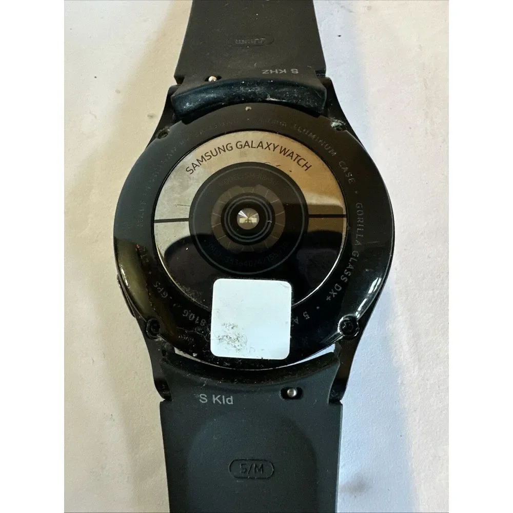Samsung Galaxy Watch4‎ SM-R860 Graphite 40mm Case Wi-Fi GPS Smartwatch READ